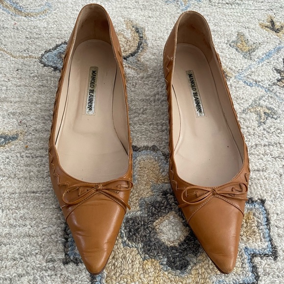 Manolo Blahnik | Shoes | Manolo Blahnik Flats | Poshmark